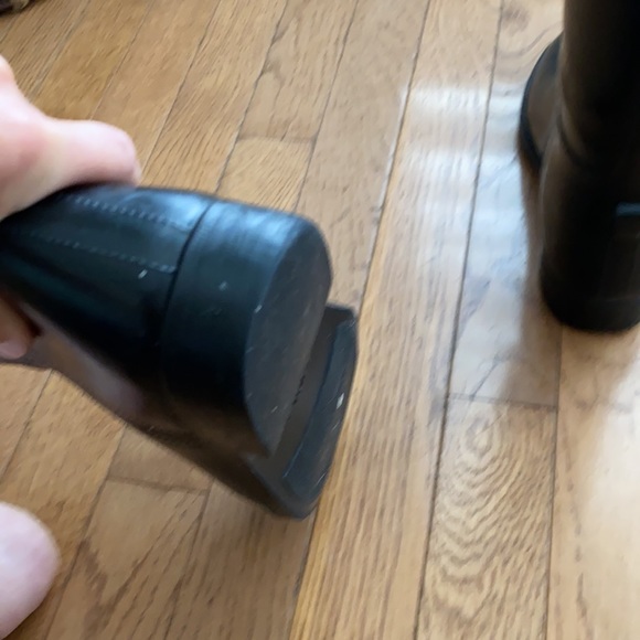 Tory Burch Rainboots - Picture 7 of 9